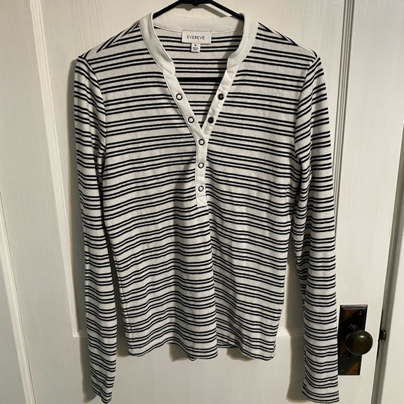 Evereve Tops - Striped Evereve Henley top